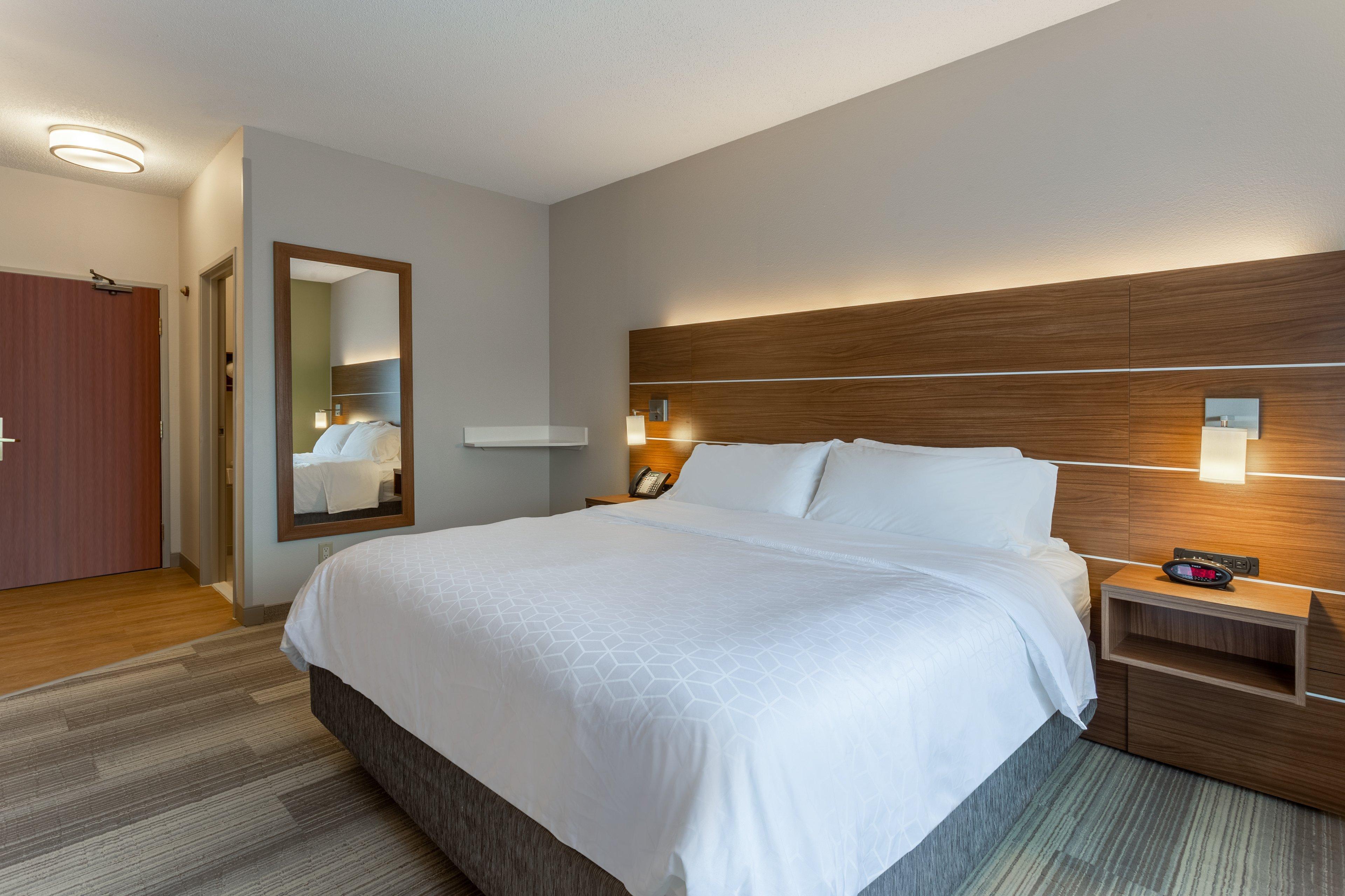 Holiday Inn Express Hotel & Suites Burlington By Ihg Luaran gambar