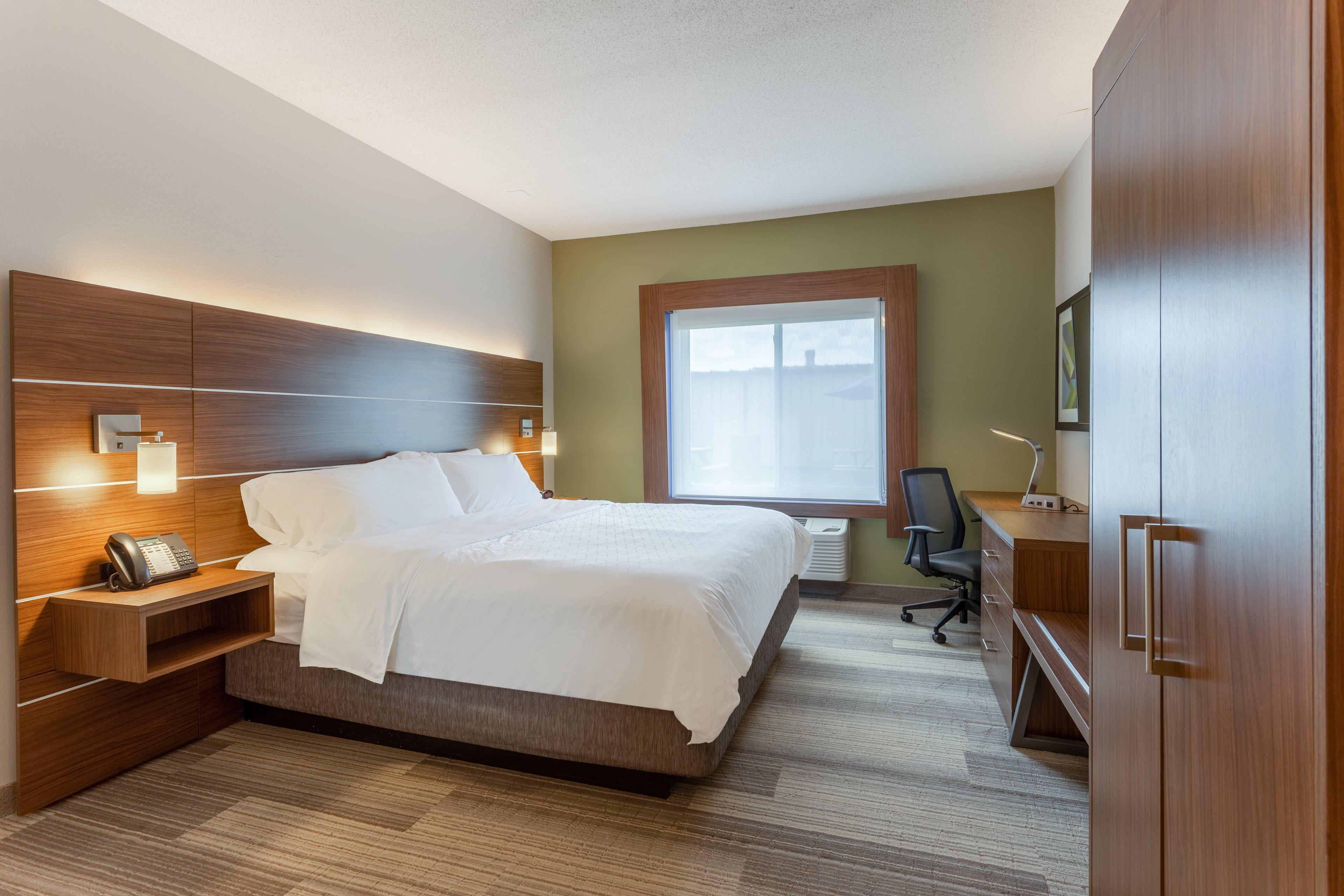 Holiday Inn Express Hotel & Suites Burlington By Ihg Luaran gambar